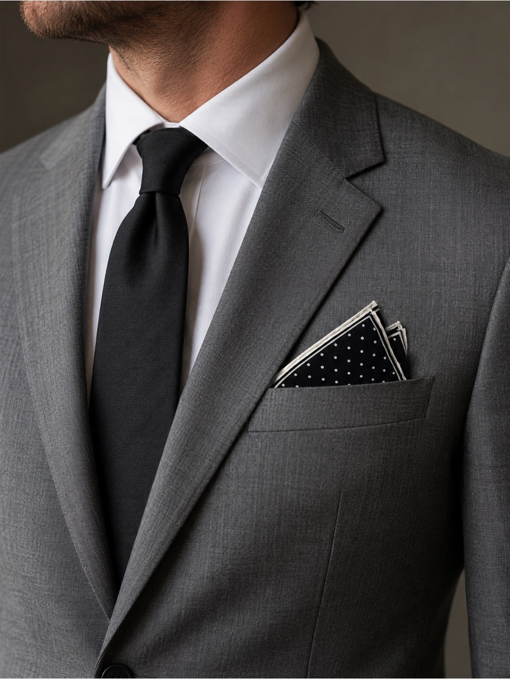 Piattelli Vintage 100% Silk Handrolled Black White Polka Dot Pocket Square Work